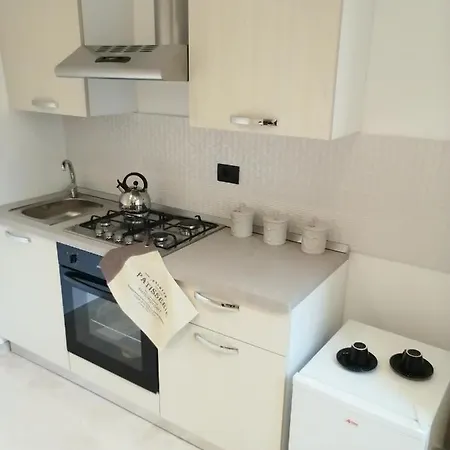 Home33 Μπάρι